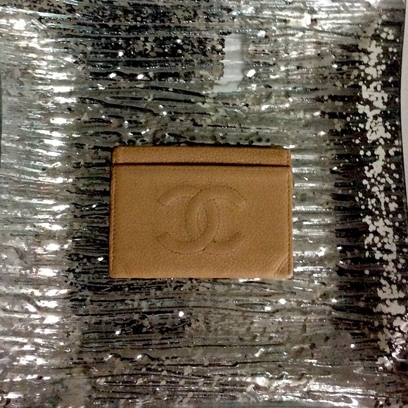❌ SOLD ❌.  Chanel Card Holder - Picture 5 of 5